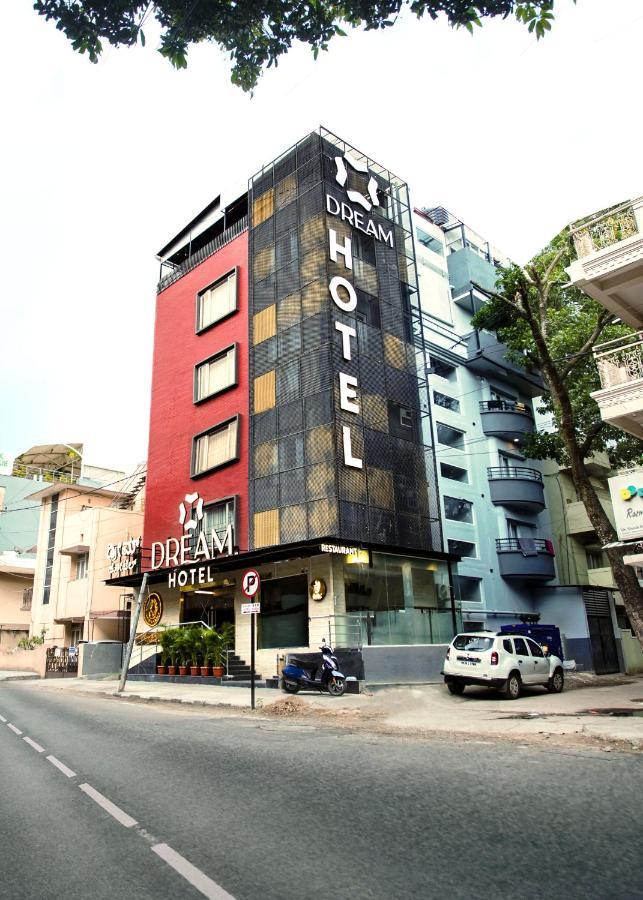 Dream Hotel - Richmond Bangalore Ngoại thất bức ảnh